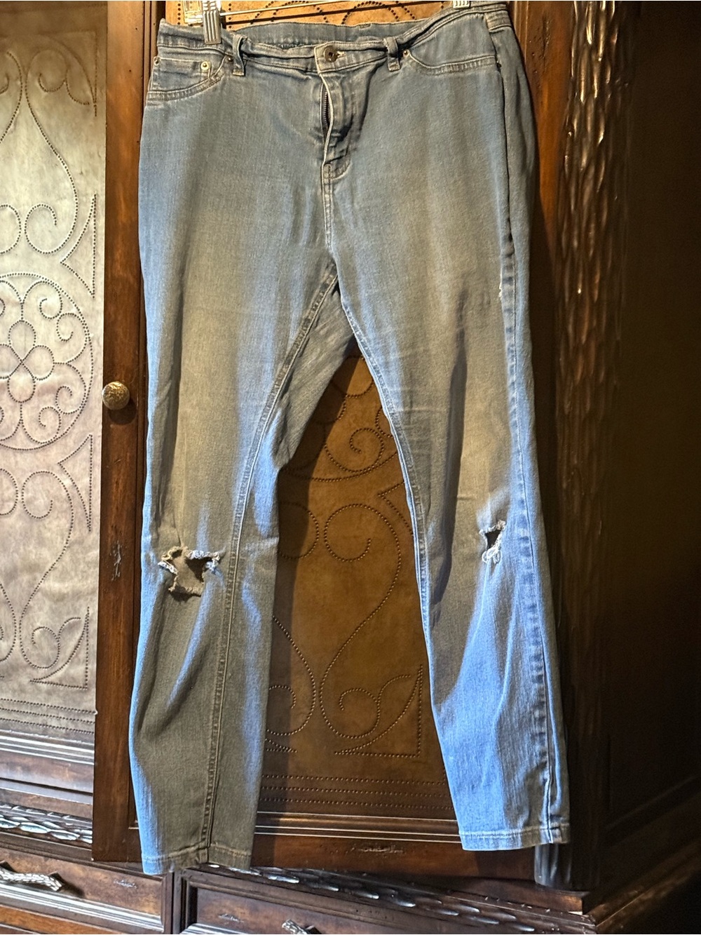 HUE Light Blue Denim Jeans